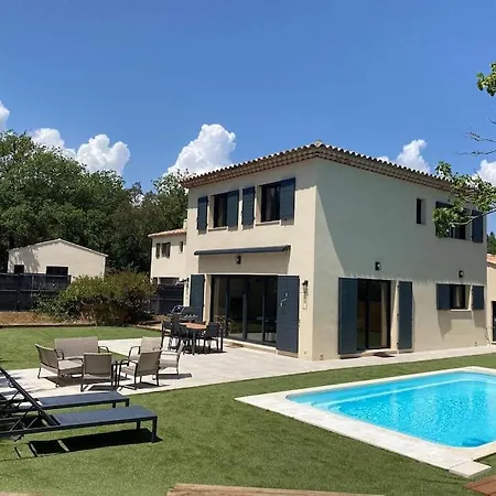 빌라 Belle Maison 4* Clim Piscine Wifi 가신